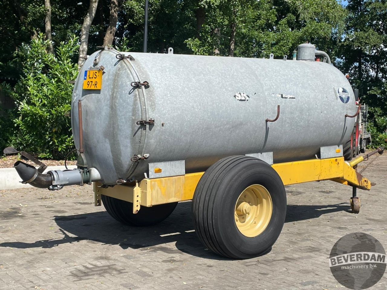 Dungstreuer van het type Schuitemaker 6800l watertank, Gebrauchtmaschine in Vriezenveen (Foto 3)