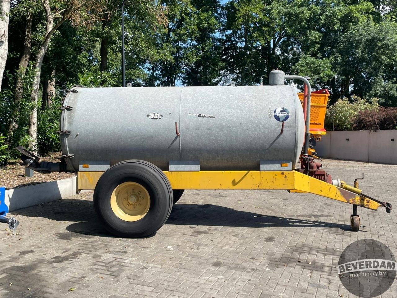 Dungstreuer van het type Schuitemaker 6800l watertank, Gebrauchtmaschine in Vriezenveen (Foto 2)