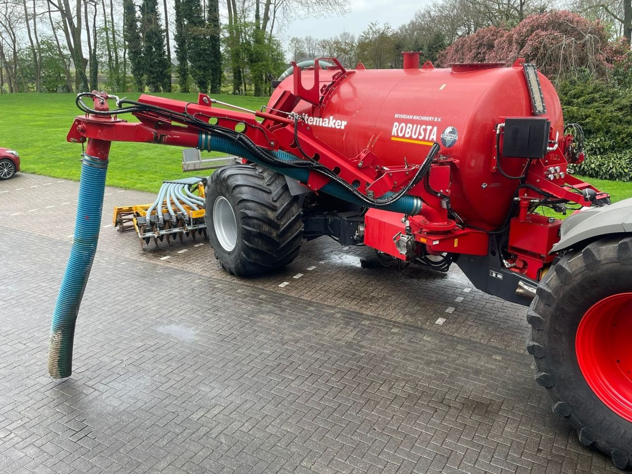 Dungstreuer des Typs Schuitemaker Robusta 130, Gebrauchtmaschine in Vriezenveen (Bild 2)