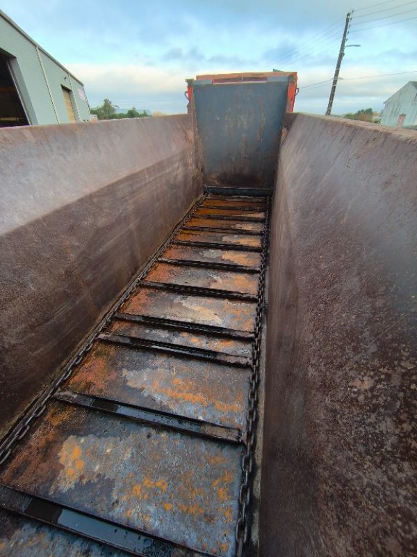 Dungstreuer du type Sonstige 1500, Gebrauchtmaschine en Dol-de-Bretagne (Photo 9)