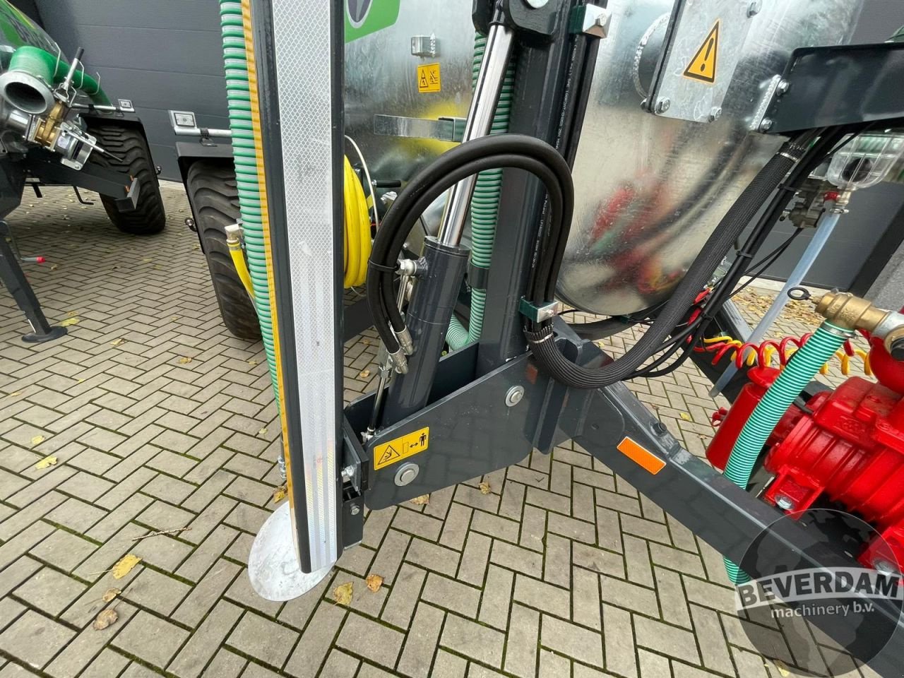 Dungstreuer des Typs Sonstige Beverdam Watertank 5000 Nieuw, Neumaschine in Vriezenveen (Bild 4)