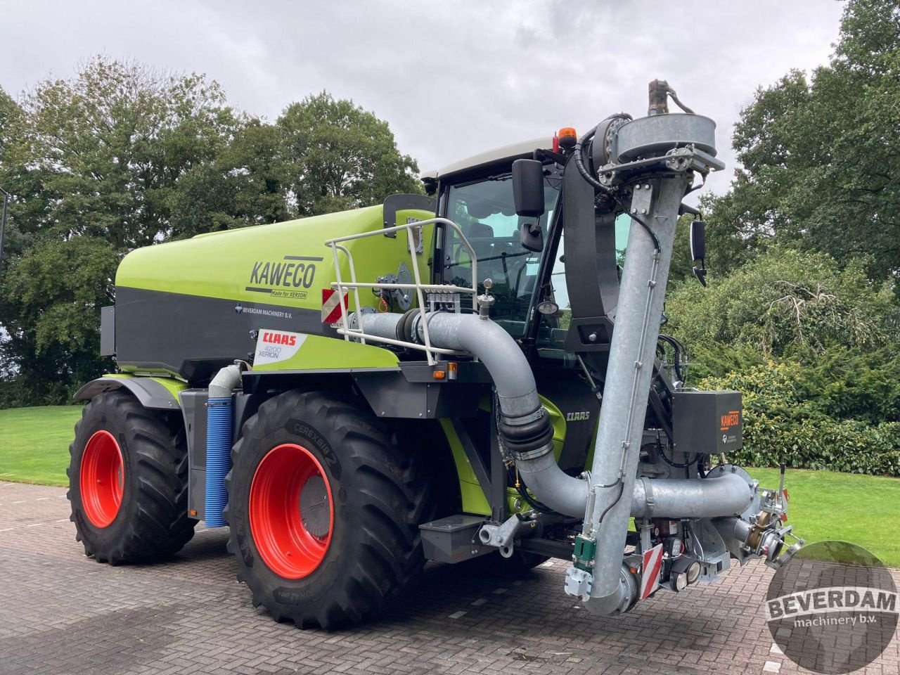 Dungstreuer typu Sonstige Claas Xerion 4200, Gebrauchtmaschine w Vriezenveen (Zdjęcie 8)