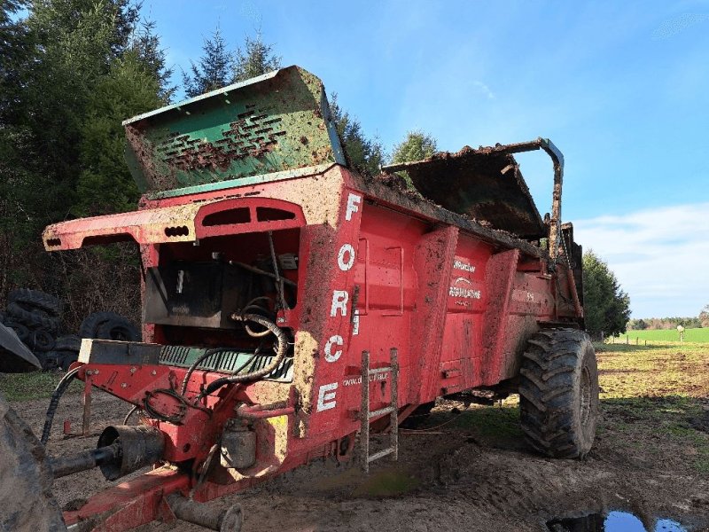 Dungstreuer des Typs Sonstige F16, Gebrauchtmaschine in COGNAC LA FORET (Bild 1)