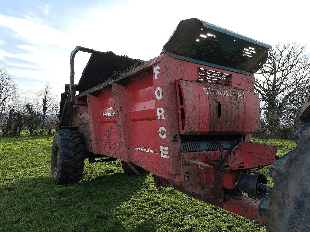 Dungstreuer del tipo Sonstige F16, Gebrauchtmaschine In COGNAC LA FORET (Immagine 1)