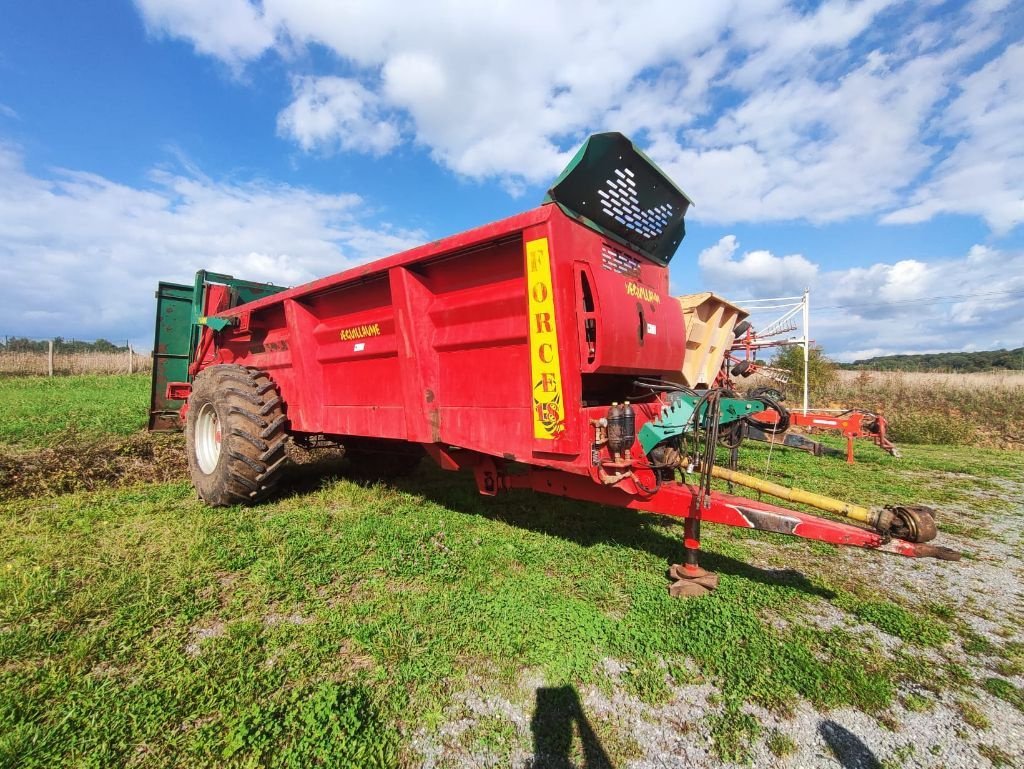 Dungstreuer of the type Sonstige F18, Gebrauchtmaschine in STENAY (Picture 1)