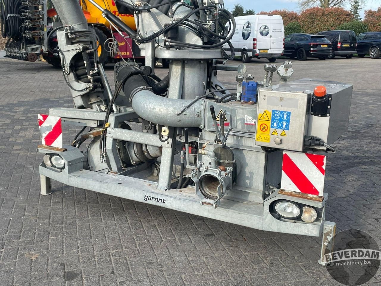 Dungstreuer of the type Sonstige Kotte Garant Xerion Saddle Trac Gulleaufbau, Gebrauchtmaschine in Vriezenveen (Picture 8)