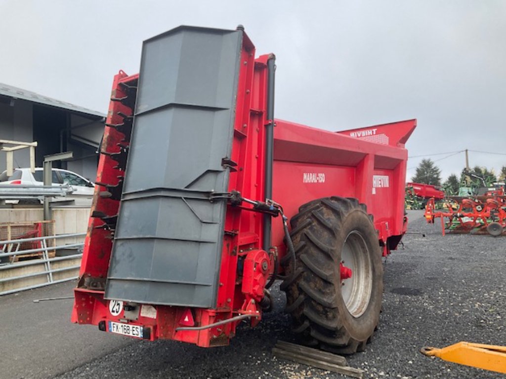Dungstreuer des Typs Sonstige Maral 150, Gebrauchtmaschine in VERNOUX EN VIVARAIS (Bild 4)