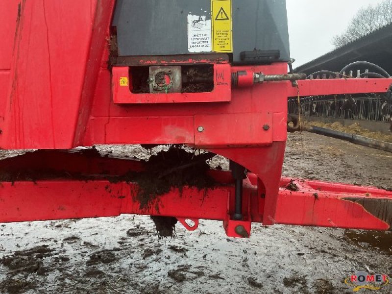 Dungstreuer des Typs Sonstige MARAL 150, Gebrauchtmaschine in Gennes sur glaize (Bild 5)