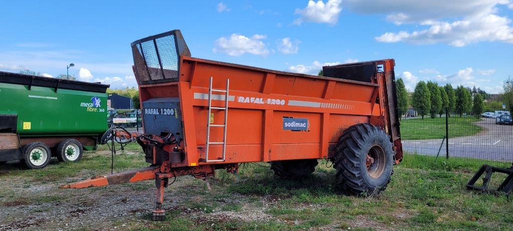 Dungstreuer типа Sonstige Rafal 1200, Gebrauchtmaschine в CHAILLOUÉ (Фотография 1)