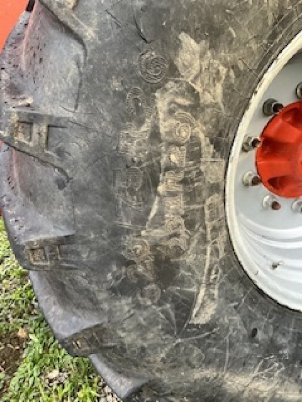 Dungstreuer of the type Sonstige RAFAL 3250, Gebrauchtmaschine in SAINT NIZIER DE FORNAS (Picture 2)