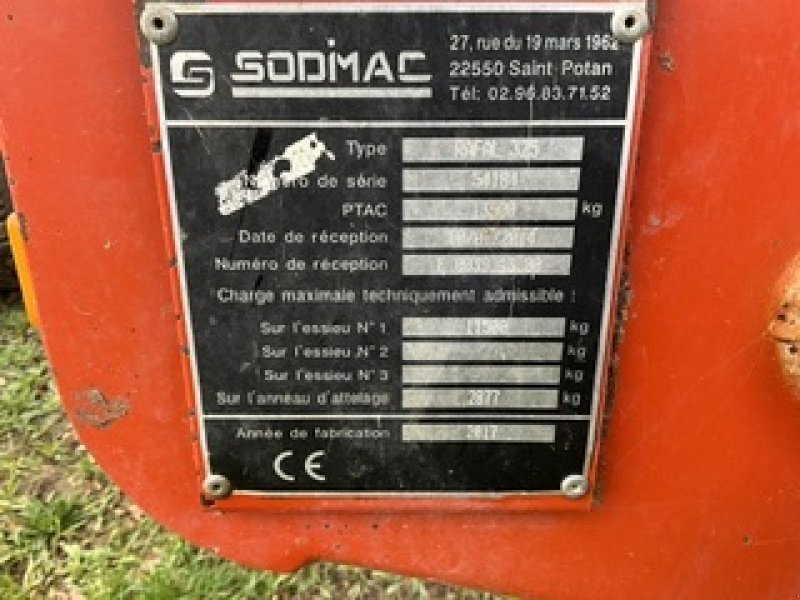 Dungstreuer of the type Sonstige RAFAL 3250, Gebrauchtmaschine in SAINT NIZIER DE FORNAS (Picture 6)