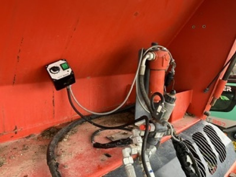 Dungstreuer of the type Sonstige RAFAL 3250, Gebrauchtmaschine in SAINT NIZIER DE FORNAS (Picture 5)