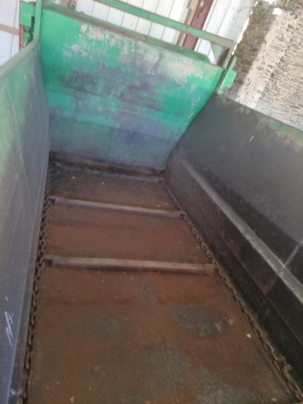 Dungstreuer van het type Sonstige TWISTER, Gebrauchtmaschine in COGNAC LA FORET (Foto 7)