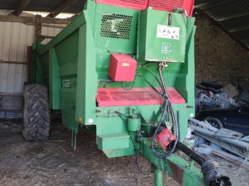 Dungstreuer tipa Sonstige TWISTER, Gebrauchtmaschine u COGNAC LA FORET (Slika 1)