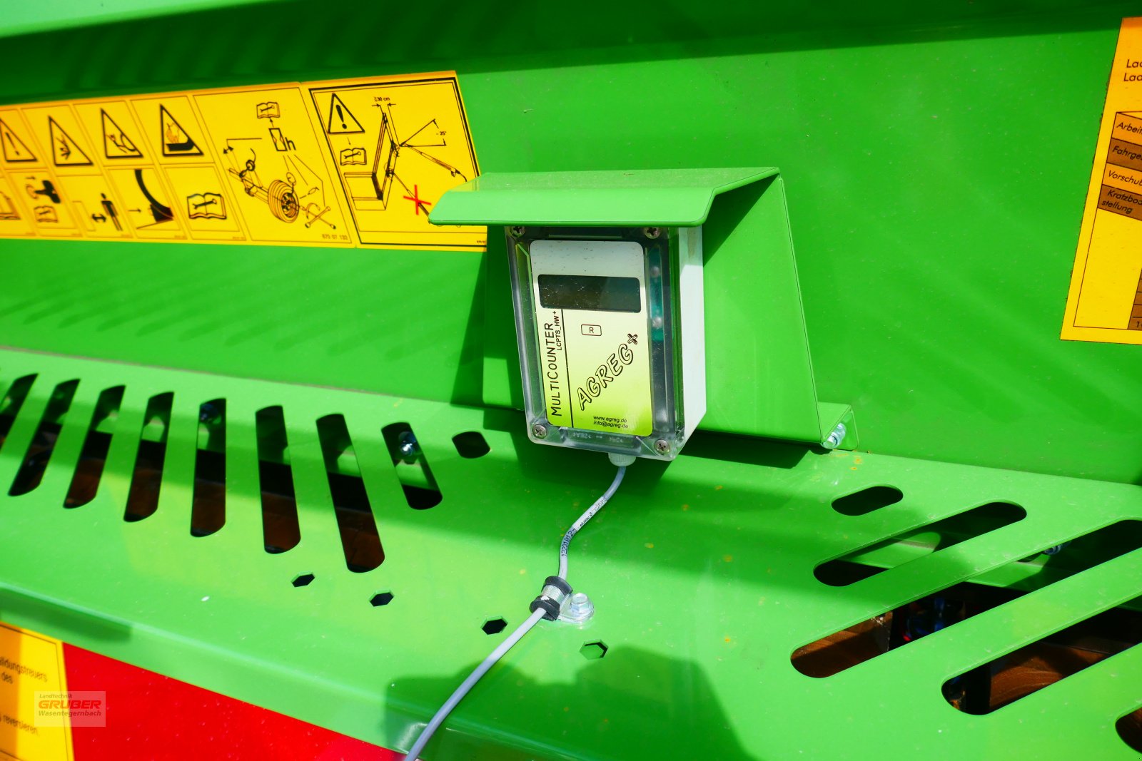 Dungstreuer от тип Strautmann MS 801, Neumaschine в Dorfen (Снимка 8)