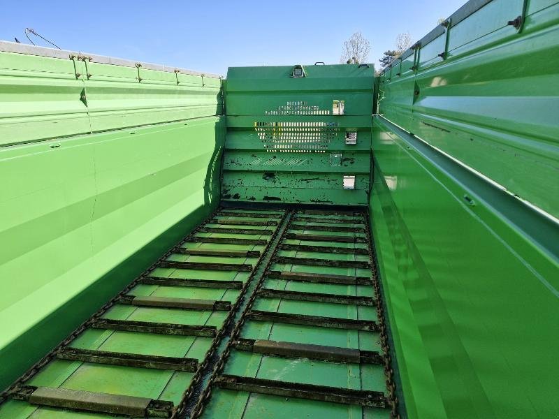 Dungstreuer του τύπου Strautmann PS2401, Gebrauchtmaschine σε BRAY en Val (Φωτογραφία 11)