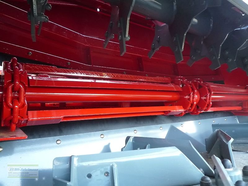 Dungstreuer van het type Unia Tandemstalldungstreuer Tytan 24 TD, Überjährige Ausstellungsmaschine, Gebrauchtmaschine in Itterbeck (Foto 15)