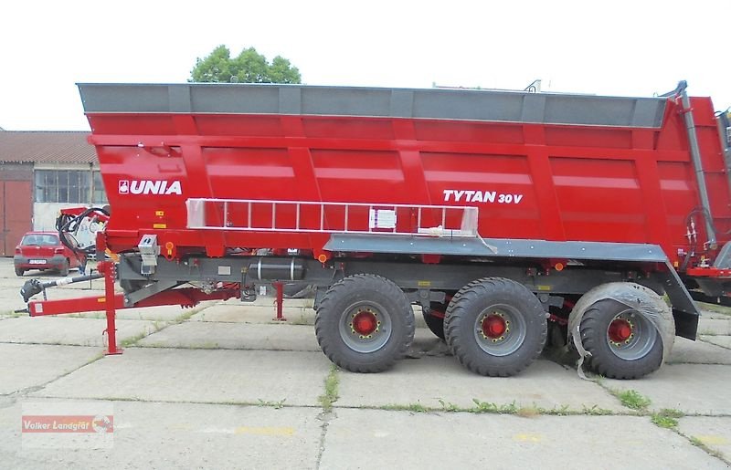 Dungstreuer a típus Unia Tytan 24 Miststreuer 26,5 cbm Breitstreuwerk, Neumaschine ekkor: Ostheim/Rhön (Kép 19)