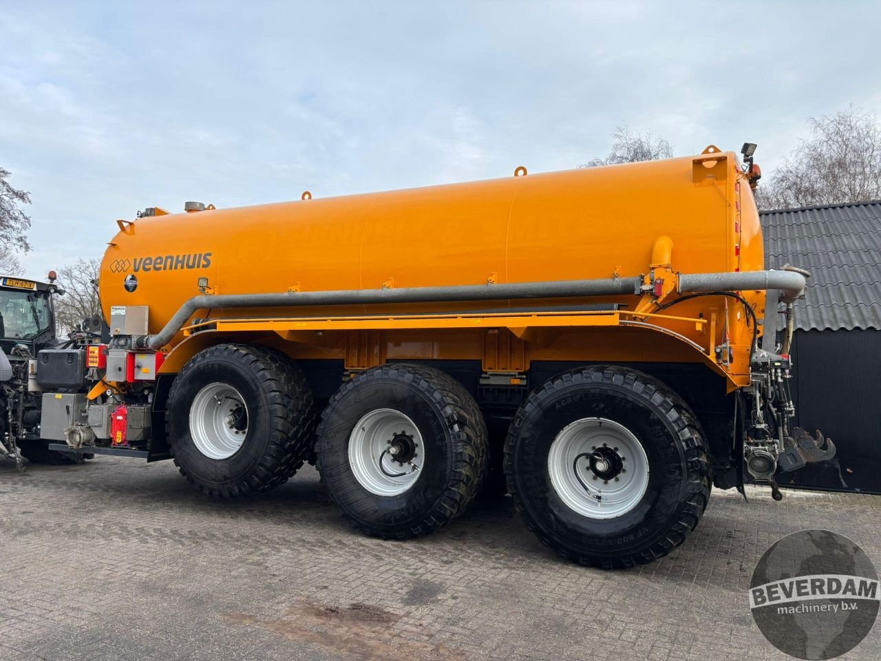 Dungstreuer of the type Veenhuis TRB 28000, Gebrauchtmaschine in Vriezenveen (Picture 7)