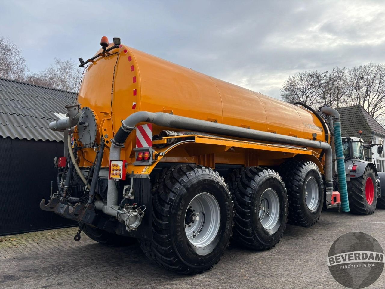 Dungstreuer of the type Veenhuis TRB 28000, Gebrauchtmaschine in Vriezenveen (Picture 3)