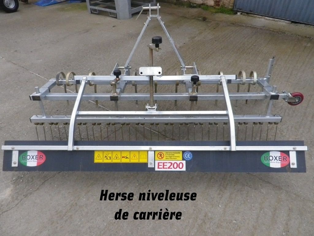 Egge des Typs Boxer HERSE NIVELEUSE DE CARRIERE EQUESTRE EE 120, Gebrauchtmaschine in RETHEL (Bild 6)