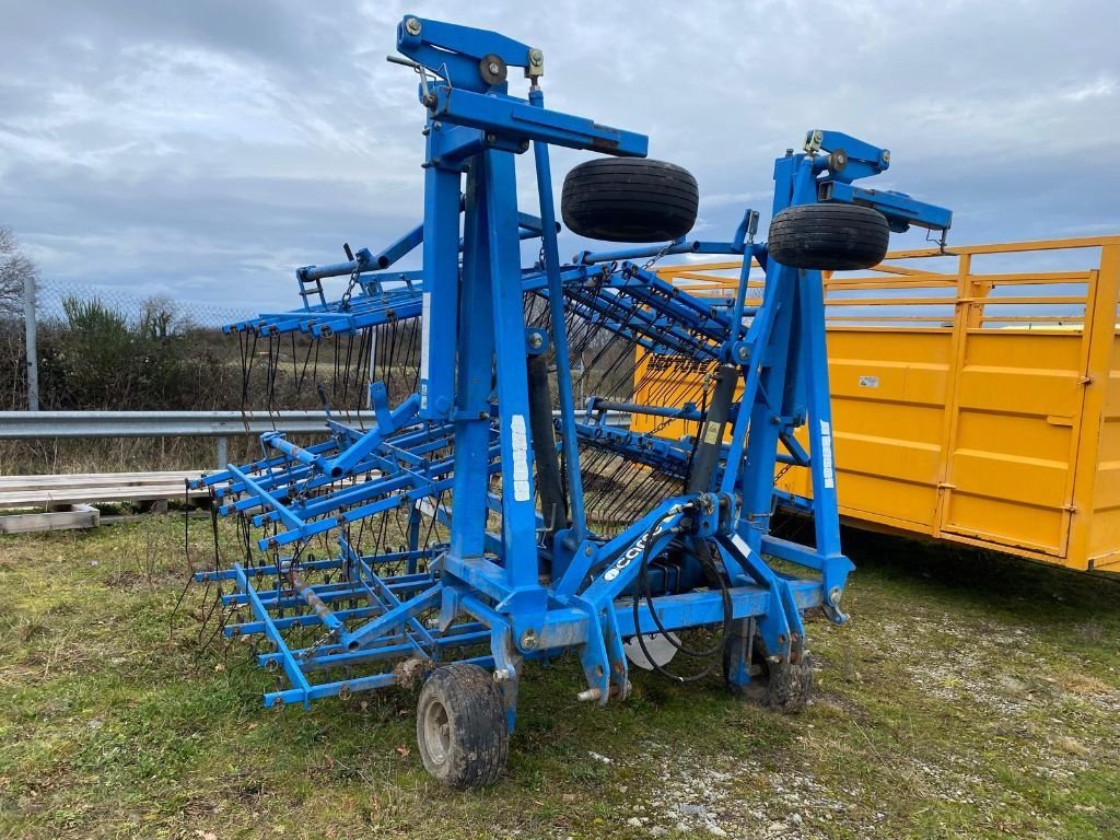 Egge του τύπου Carré Sarclersse 9m, Gebrauchtmaschine σε GUERET (Φωτογραφία 2)
