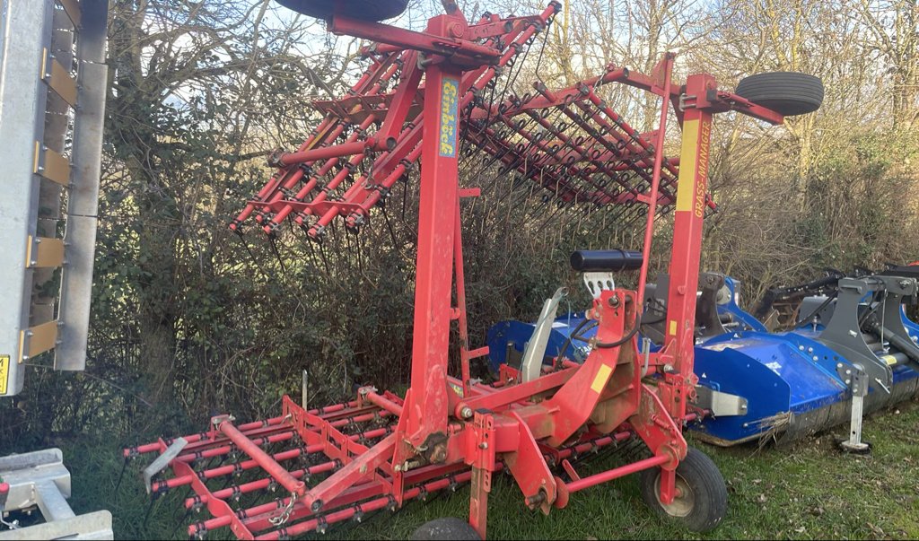 Egge za tip Einböck Grass manager, Gebrauchtmaschine u Millau (Slika 2)