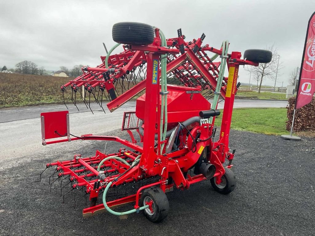 Egge des Typs Einböck Pneumaticstar 600, Gebrauchtmaschine in Allerborn (Bild 1)