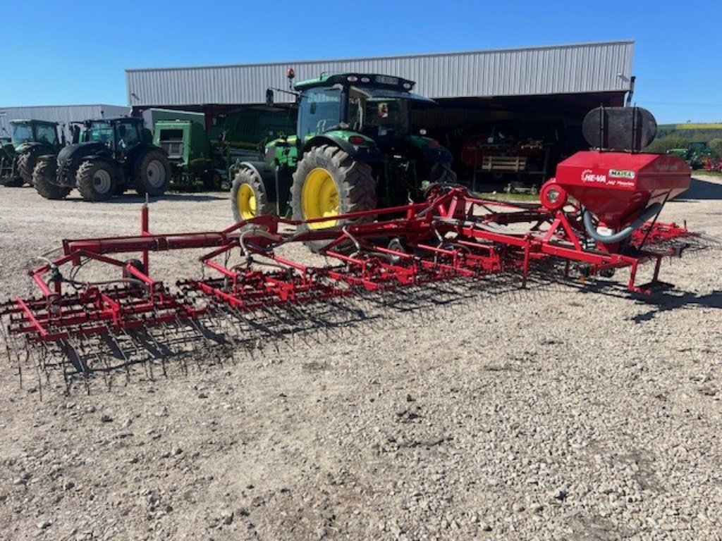 Egge des Typs HE-VA Weeder, Gebrauchtmaschine in VIRECOURT (Bild 1)