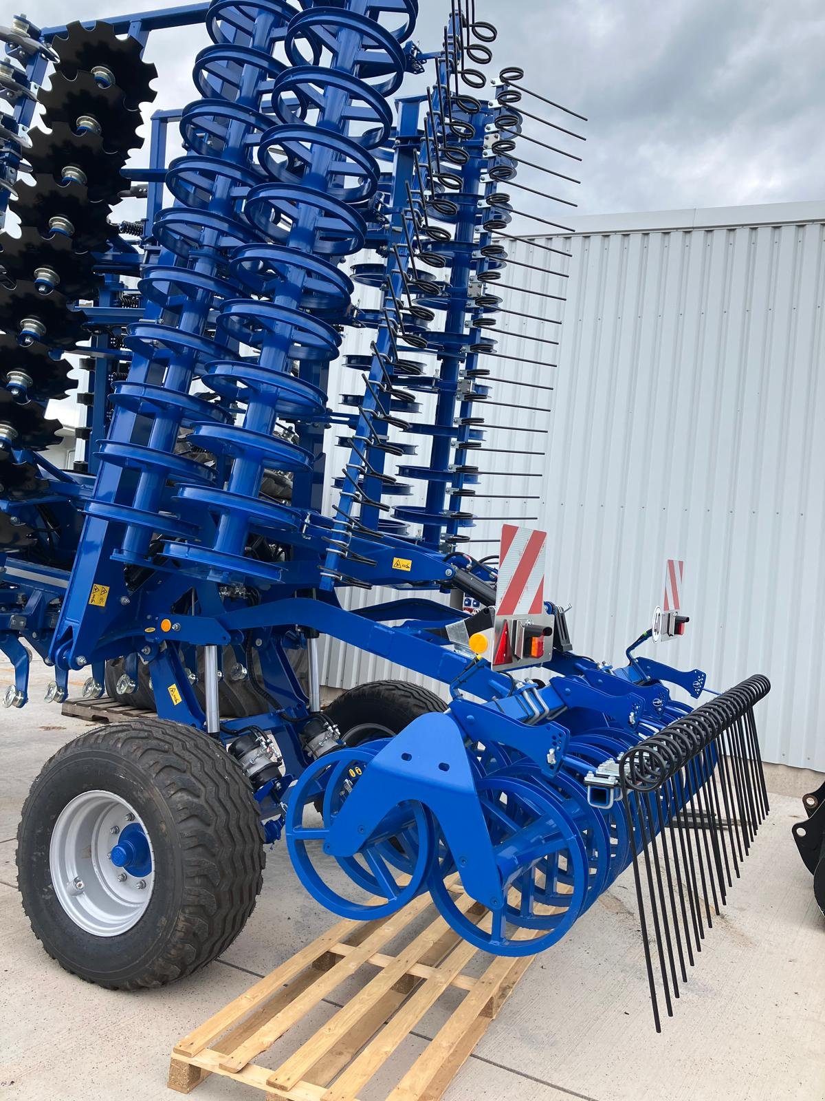 Egge des Typs Köckerling Rebell classic 800 T 2.0, Neumaschine in Werther (Bild 2)