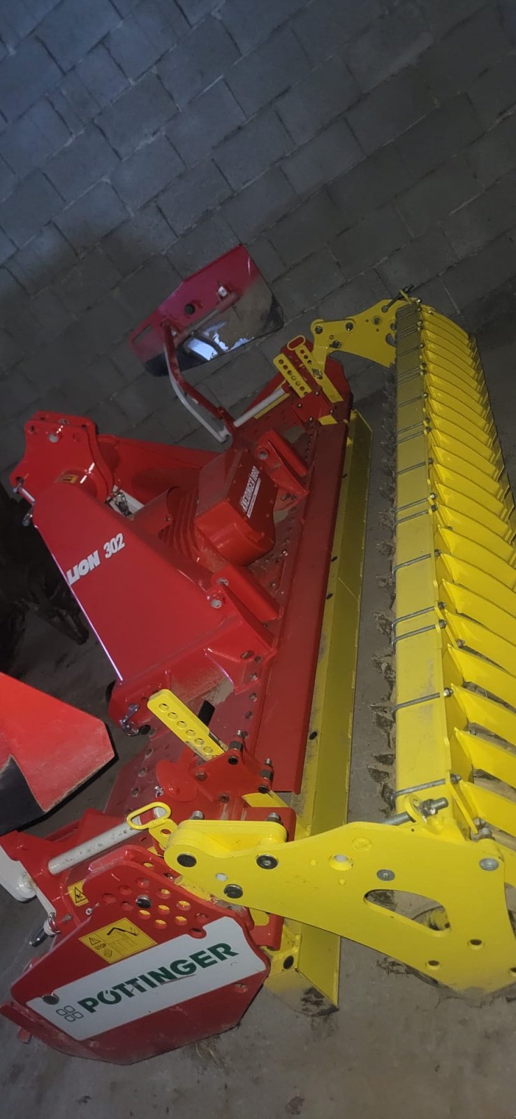 Egge от тип Pöttinger Lion 302, Gebrauchtmaschine в Sarleinsbach (Снимка 1)