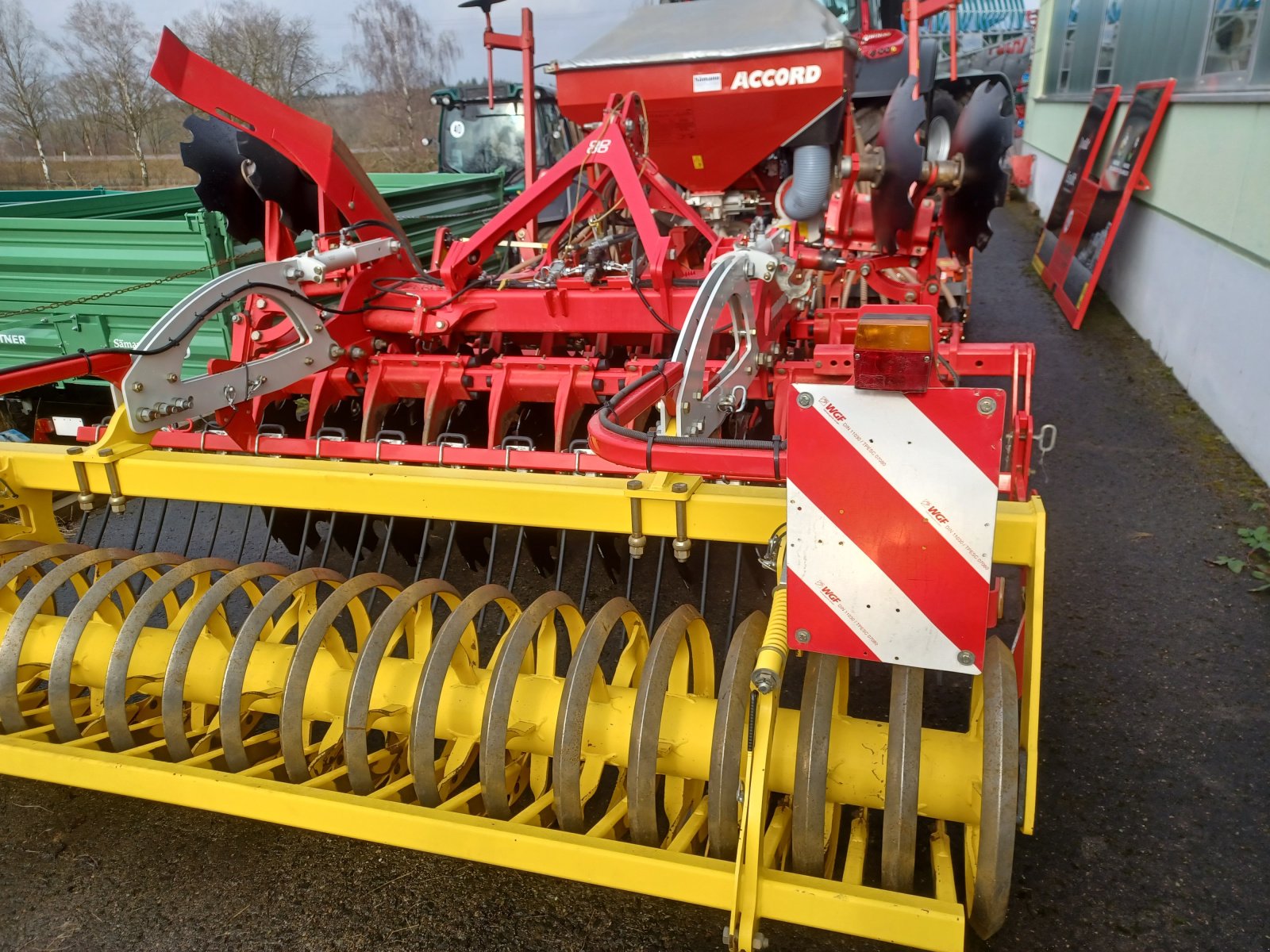 Egge des Typs Pöttinger Terradisc 3001, Gebrauchtmaschine in Uffenheim (Bild 3)