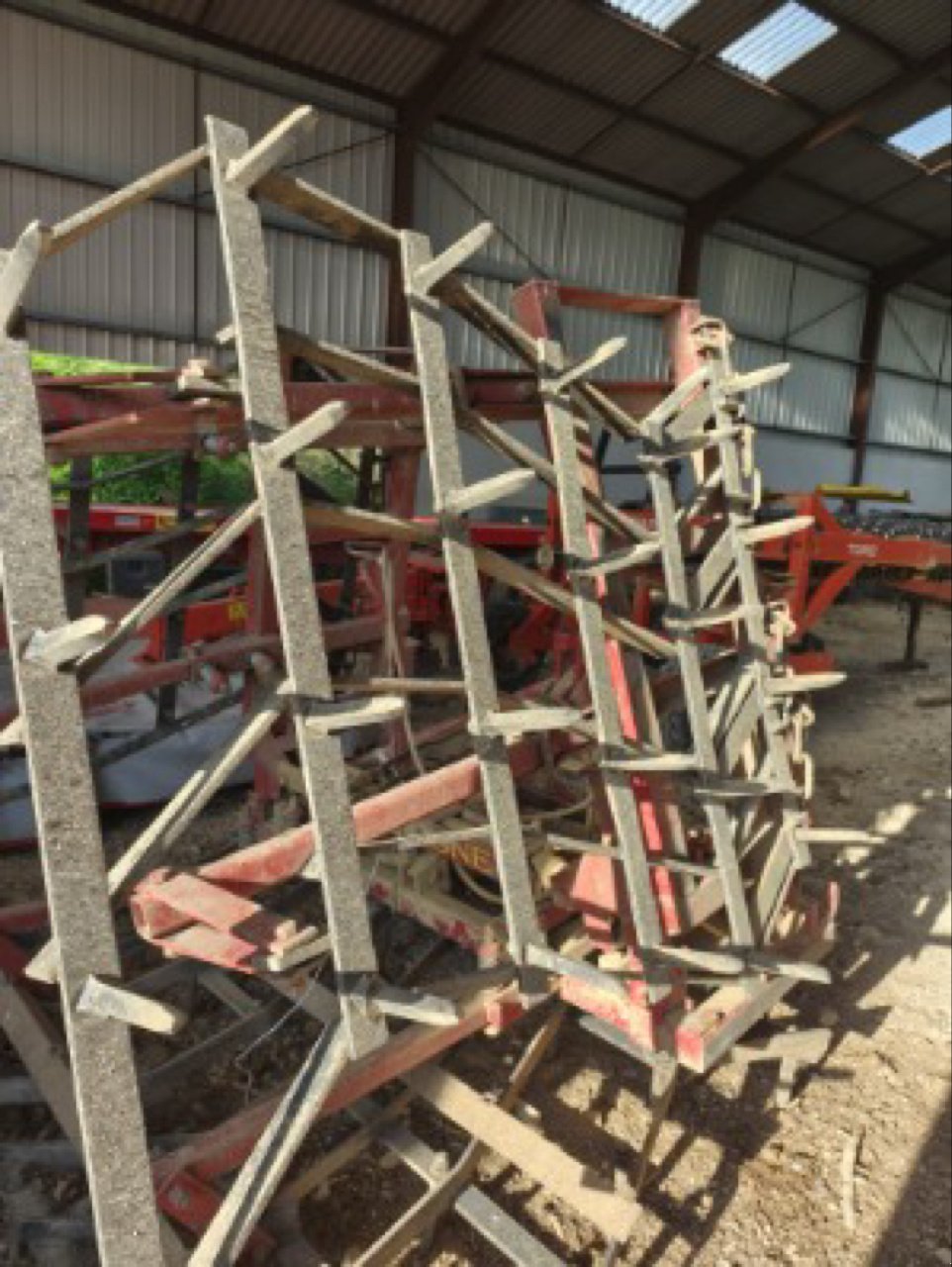 Egge des Typs Quivogne HV 500 GD, Gebrauchtmaschine in Lalœuf (Bild 3)