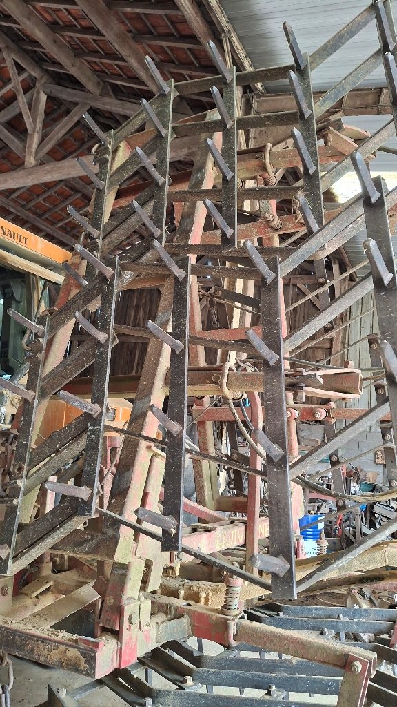 Egge del tipo Quivogne HV 630, Gebrauchtmaschine en BRAS SUR MEUSE (Imagen 2)