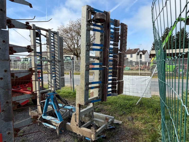 Egge tipa Robert DBS 640, Gebrauchtmaschine u LA SOUTERRAINE