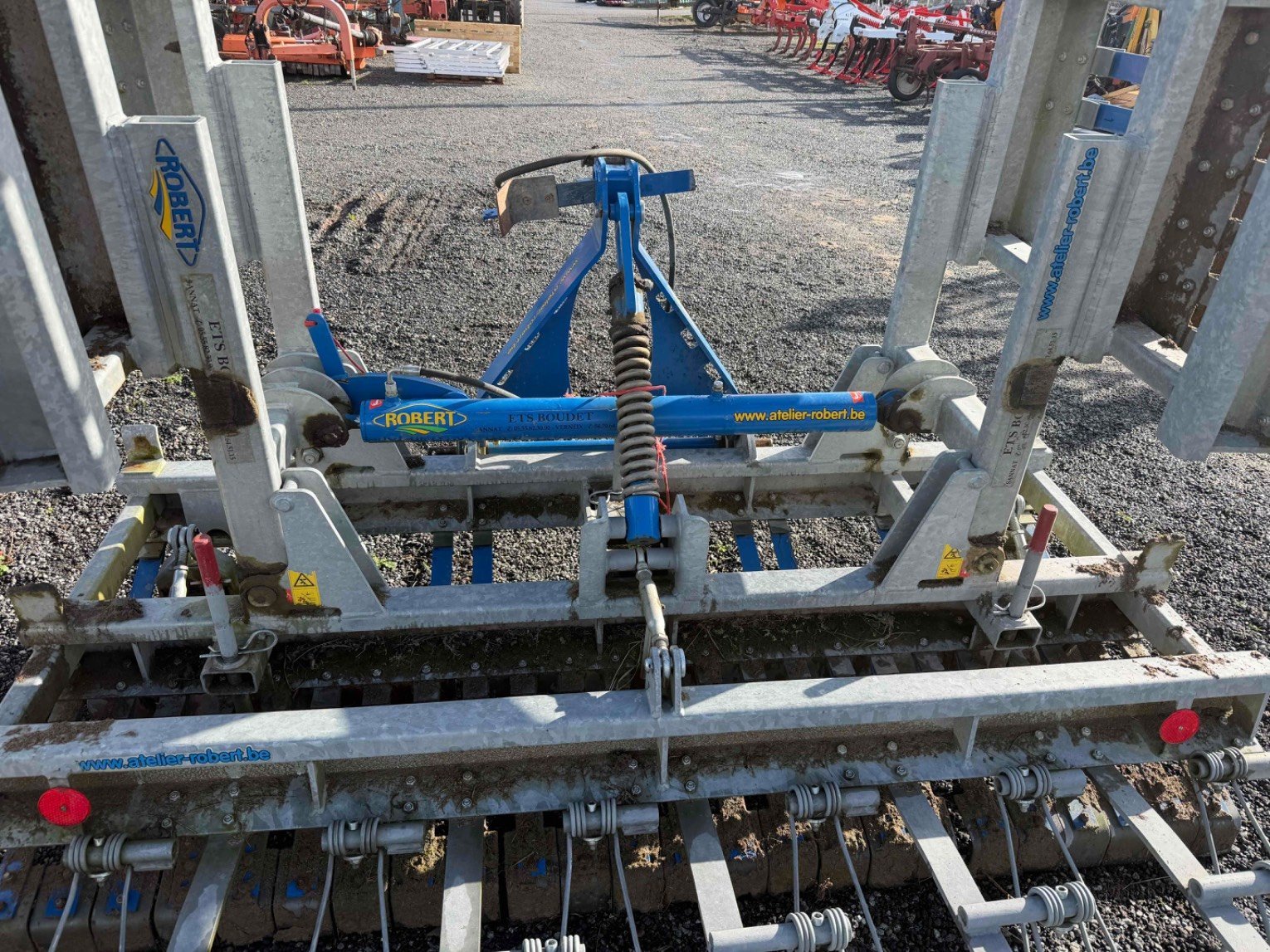 Egge del tipo Robert DBS 720, Gebrauchtmaschine en LA SOUTERRAINE (Imagen 3)