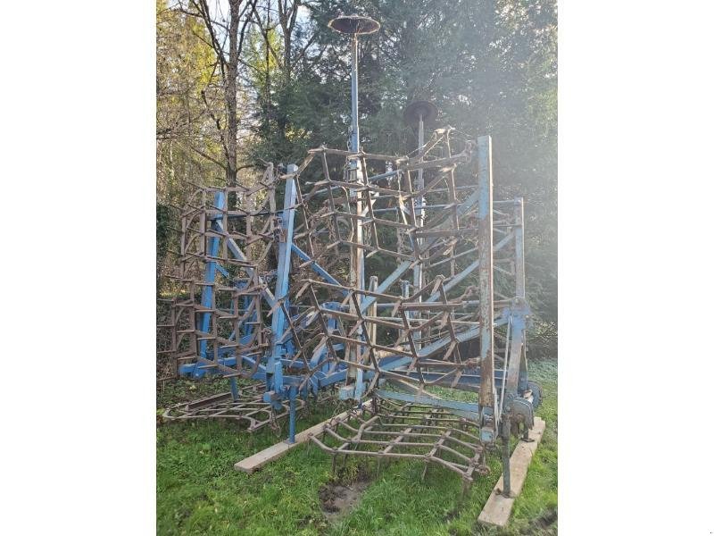 Egge типа Sonstige BGL, Gebrauchtmaschine в BRAY en Val (Фотография 3)