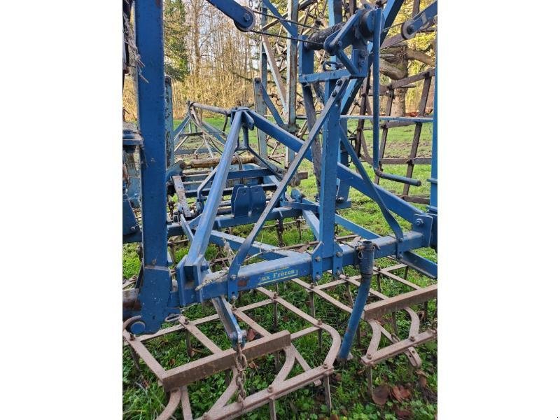 Egge типа Sonstige BGL, Gebrauchtmaschine в BRAY en Val (Фотография 4)