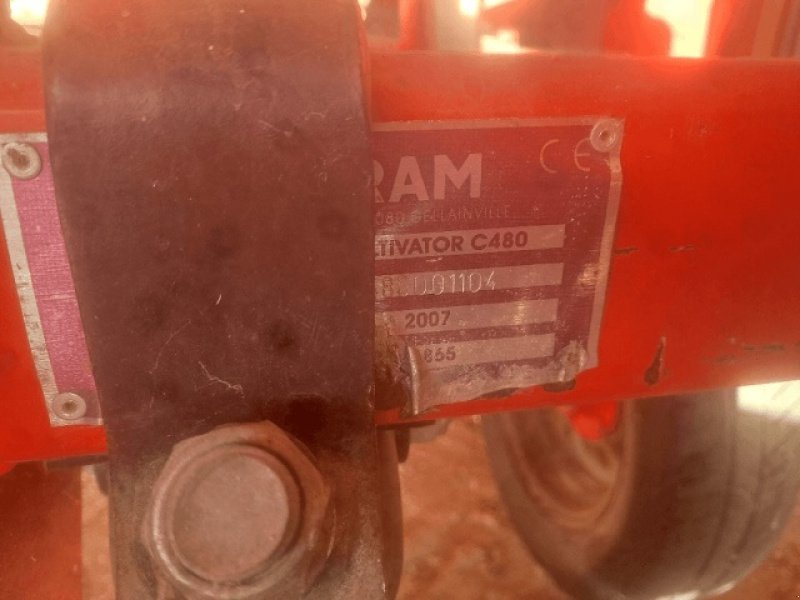 Egge типа Sonstige C 480, Gebrauchtmaschine в PITHIVIERS Cedex (Фотография 4)