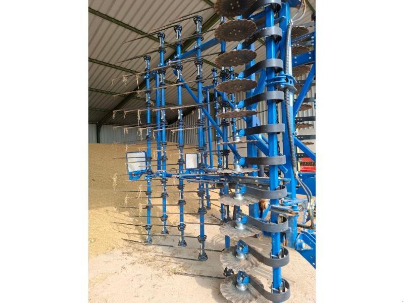 Egge Türe ait Sonstige SPRING EXPERT, Gebrauchtmaschine içinde CHAUMONT (resim 2)