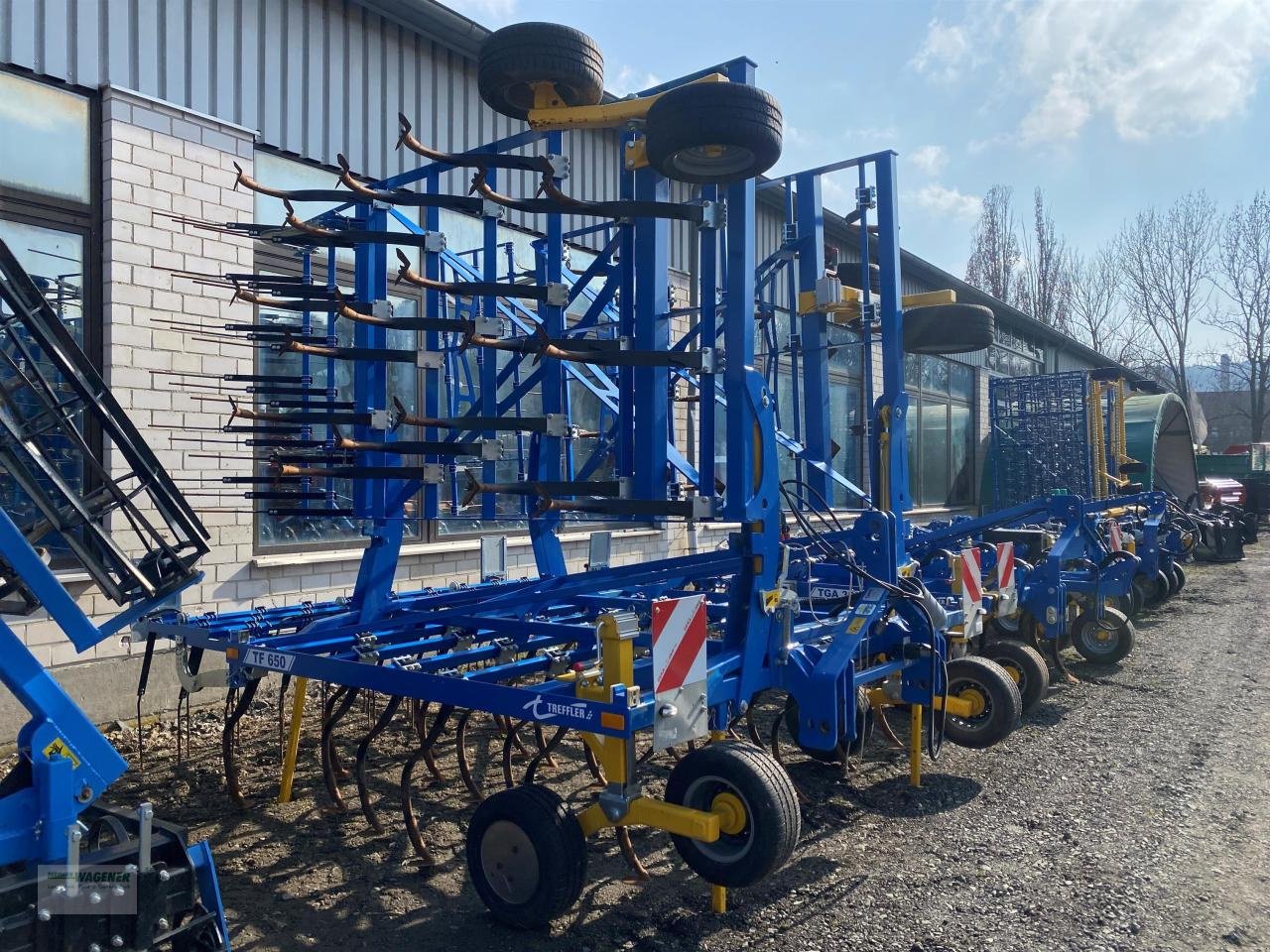 Egge of the type Treffler TF 650, Neumaschine in Bad Wildungen - Wega (Picture 1)