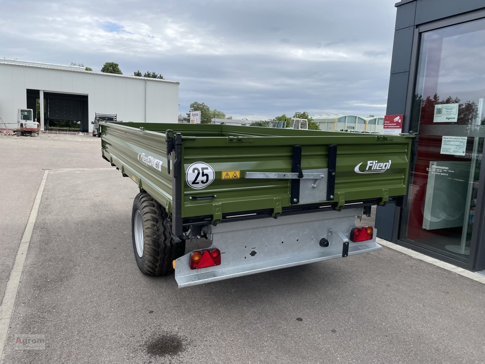 Einachskipper типа Fliegl EDK 60 FOX, Neumaschine в Meißenheim-Kürzell (Фотография 4)
