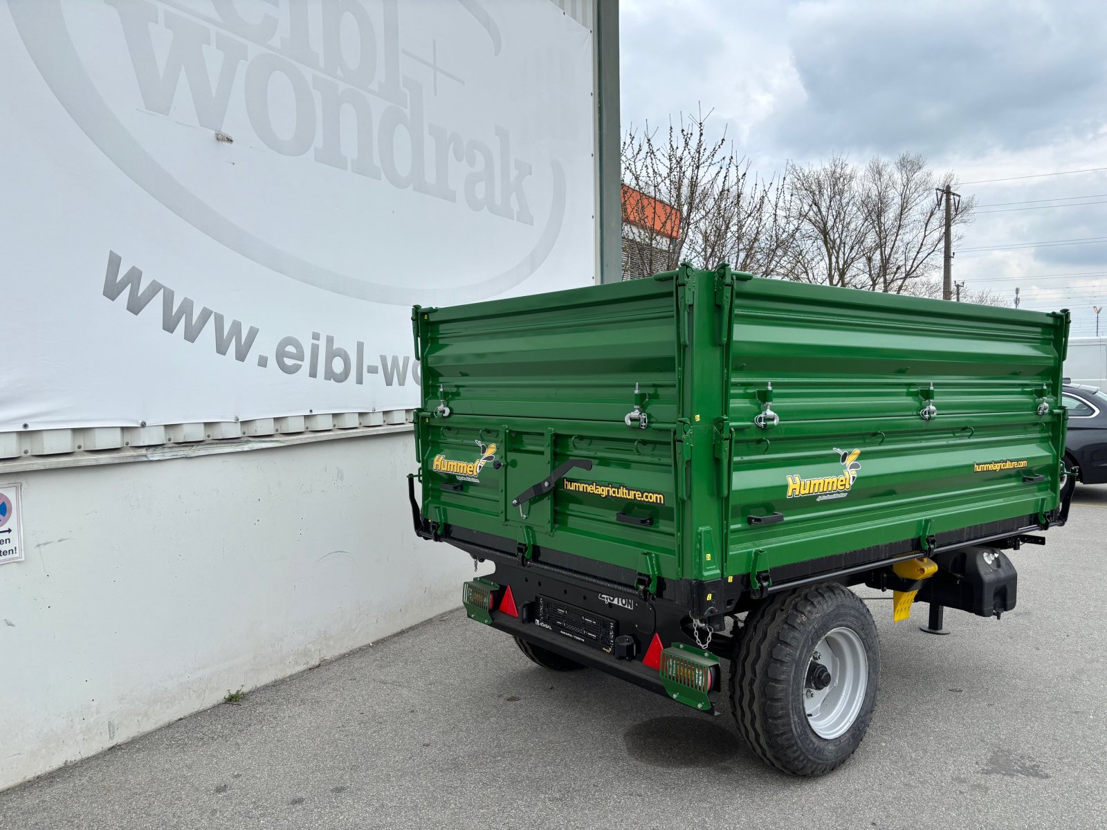 Einachskipper des Typs Hummel RMU 1225, Neumaschine in Gerasdorf (Bild 3)