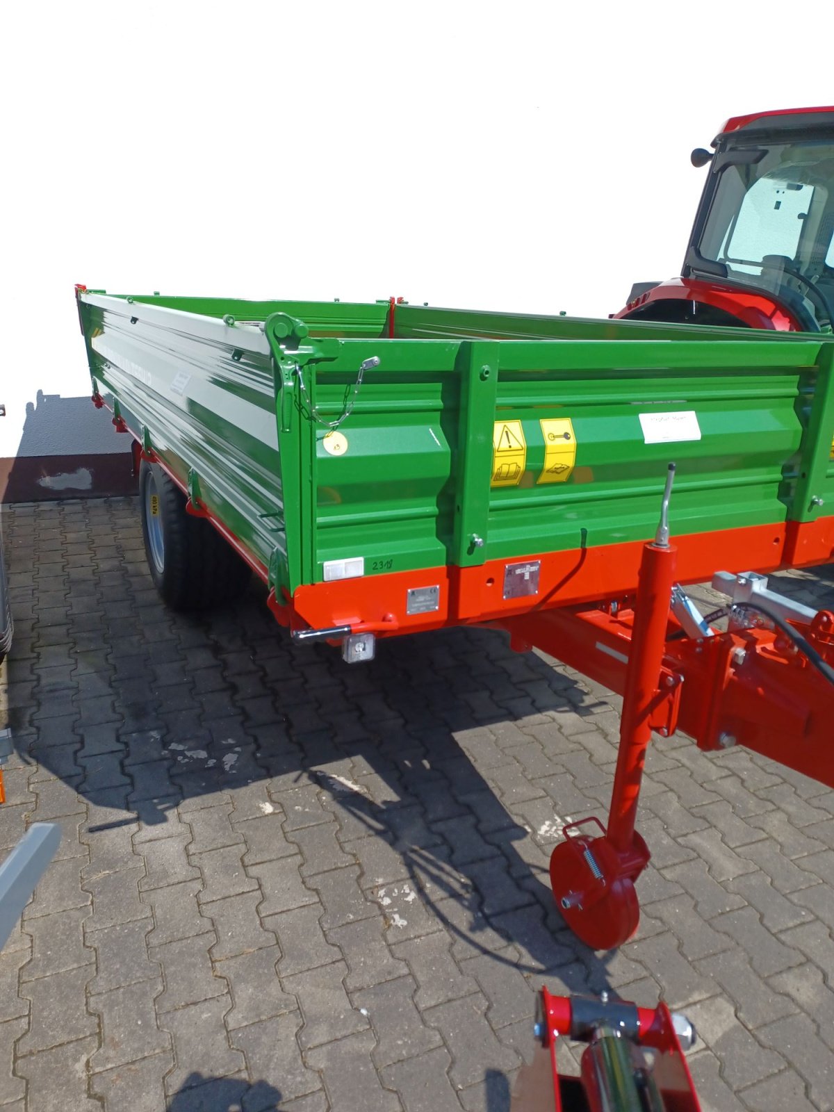 Einachskipper des Typs PRONAR T654/2, Neumaschine in Au/Hallertau (Bild 4)