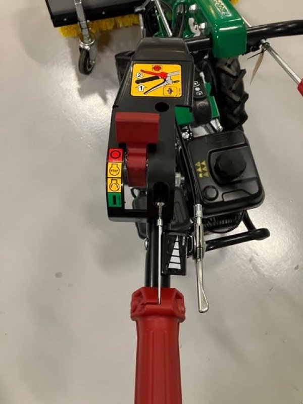 Einachstraktor Türe ait Ferrari 306, Gebrauchtmaschine içinde Glamsbjerg (resim 6)