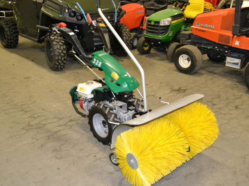 Einachstraktor des Typs Ferrari 328 med kost GX200 Rekyl, Gebrauchtmaschine in Glamsbjerg (Bild 1)