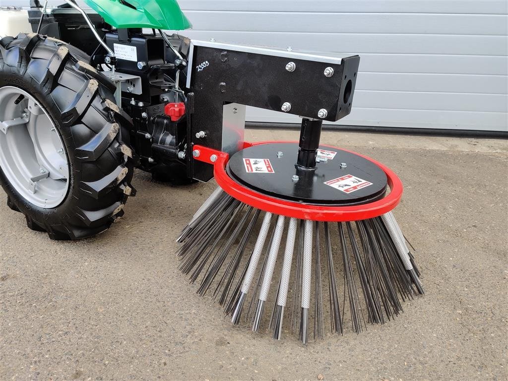 Einachstraktor des Typs Ferrari 360 - Honda Benzin MED EL-START OG UKRUDTSBØRSTE, Gebrauchtmaschine in Holstebro (Bild 3)