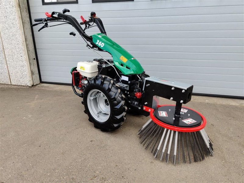 Einachstraktor del tipo Ferrari 360 - Honda Benzin MED EL-START OG UKRUDTSBØRSTE, Gebrauchtmaschine en Holstebro (Imagen 1)