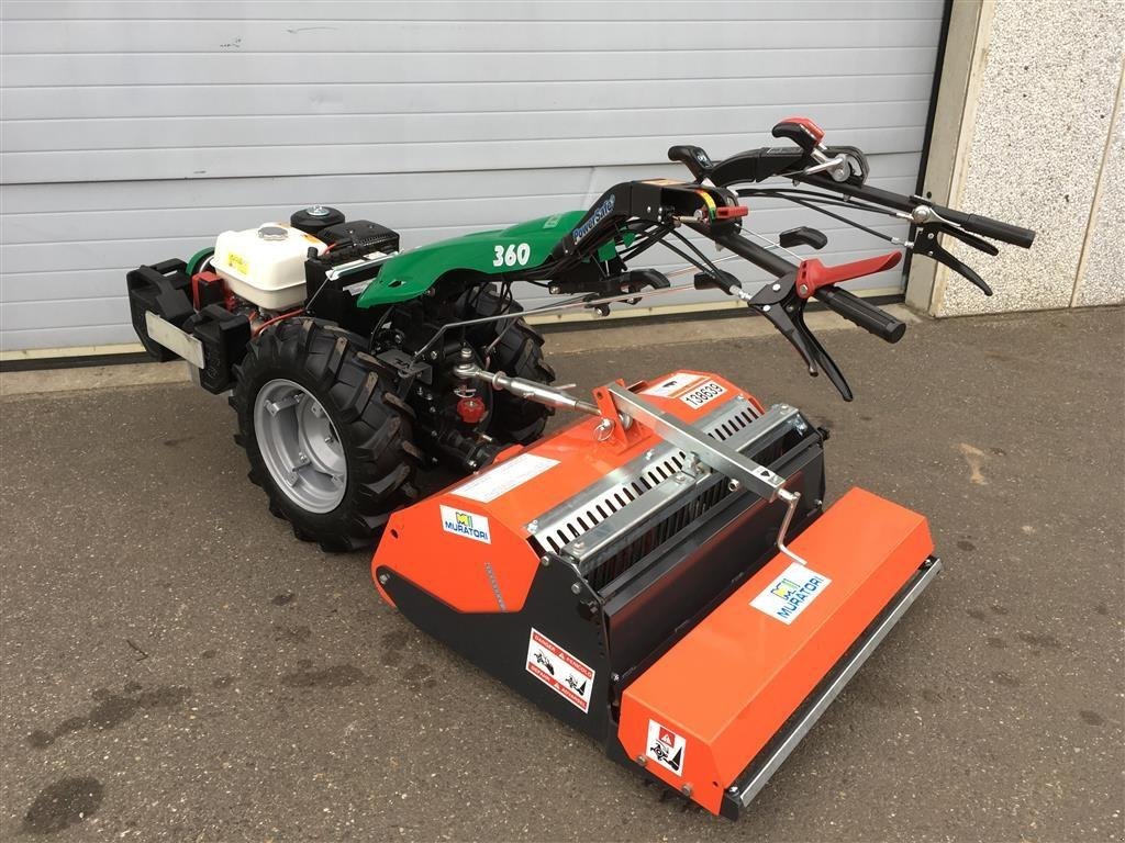 Einachstraktor des Typs Ferrari 360 - Honda Benzin Tilbud med 84cm stennedlægningsfræser, Gebrauchtmaschine in Holstebro (Bild 3)