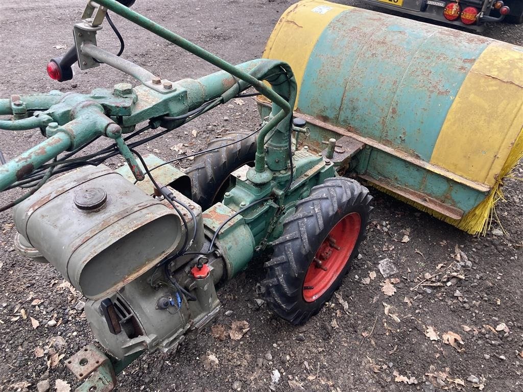 Einachstraktor Türe ait Irus U1200 med 120 cm fejemaskine, Gebrauchtmaschine içinde Roskilde (resim 3)